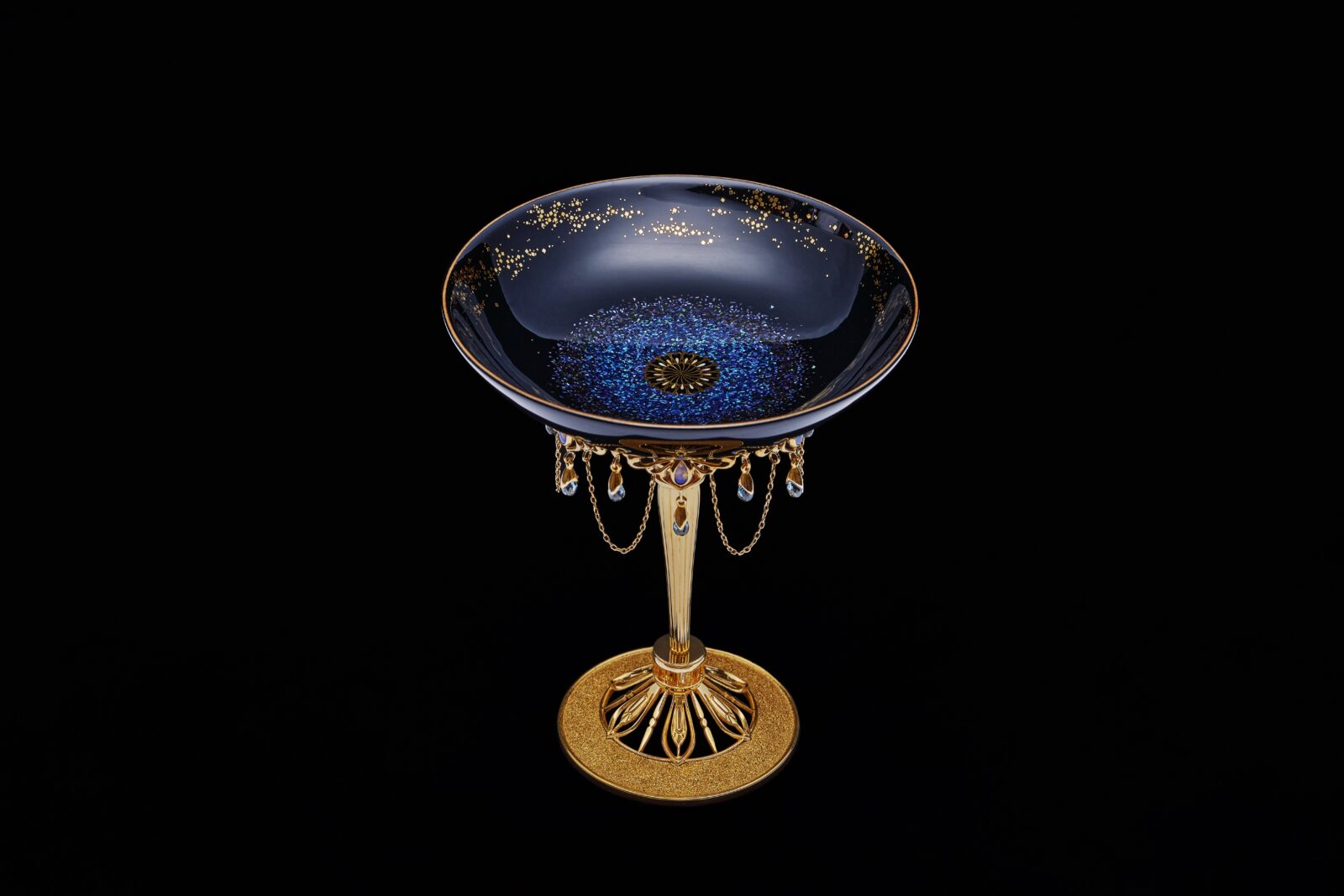 Stemmed Goblet with Maki-e and Inlaid Mother-of-pearl, 